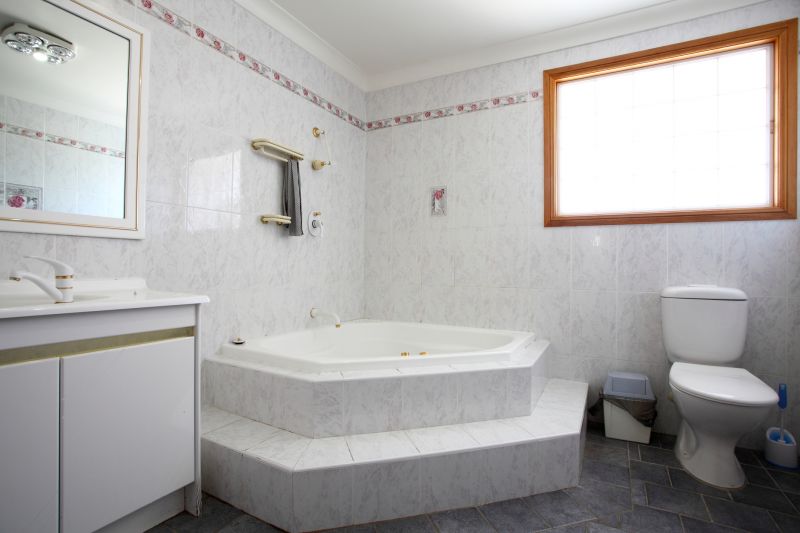 Cost of Bathtub Installation in Cedar Falls, IA
